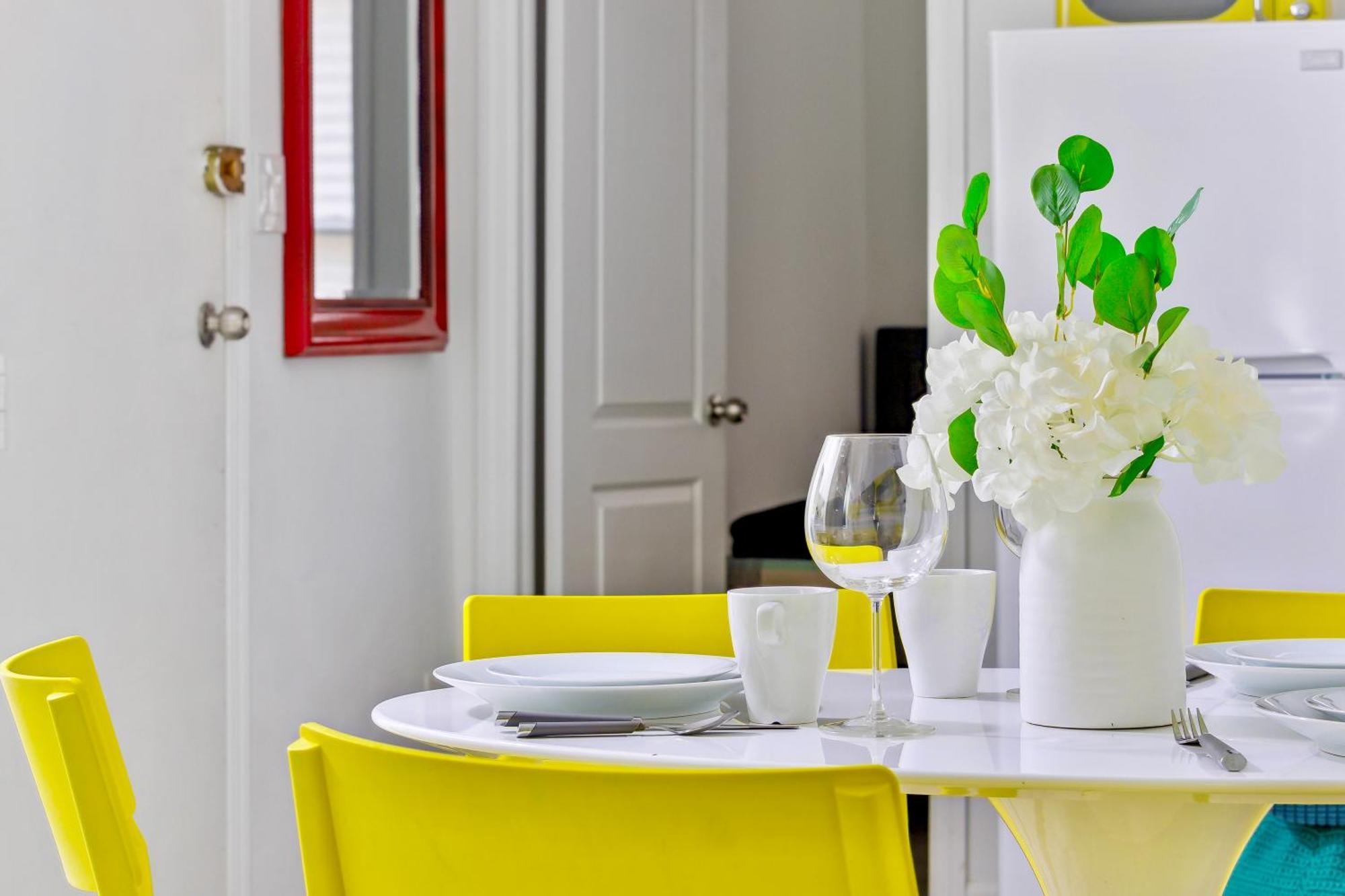 ניו יורק Homelike Suites In The Heart Of China Town מראה חיצוני תמונה